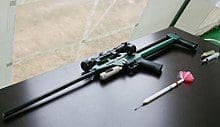 220px-Air_rifle_with_tranquilliser_dart